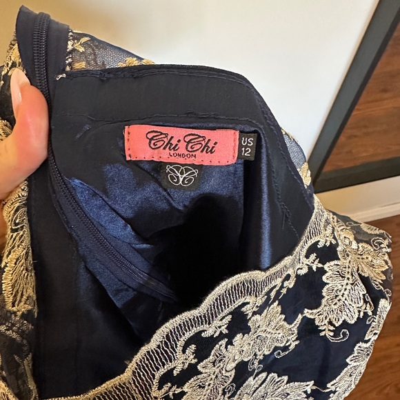 Chi Chi London elegant lace dress - Picture 6 of 6